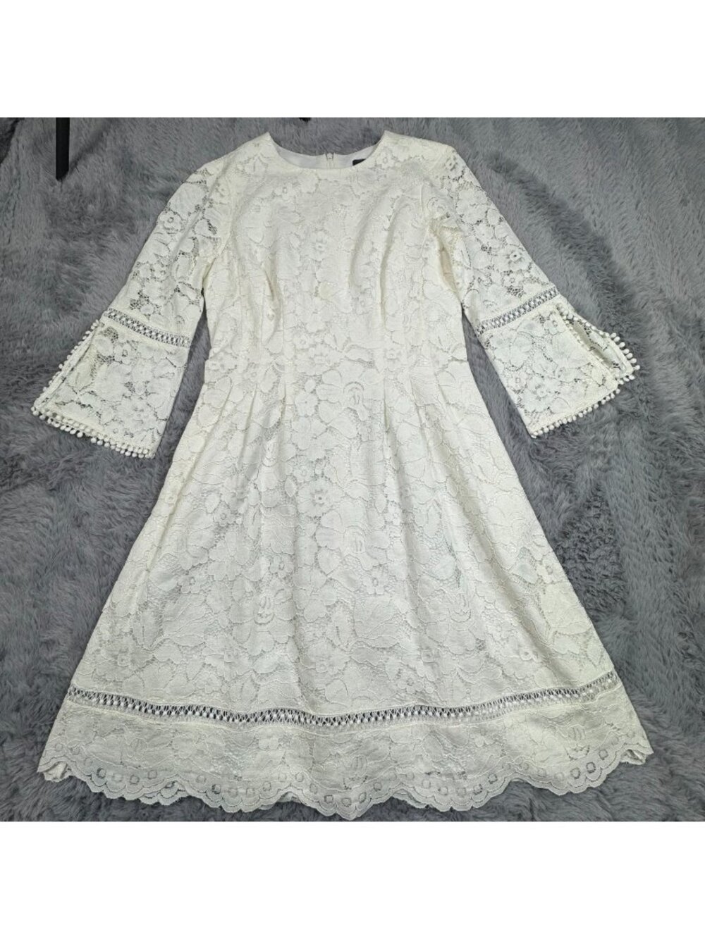 Vince Camuto Short Dress Women's 4 White Cotton Mini Floral Lace Bell Sleeve